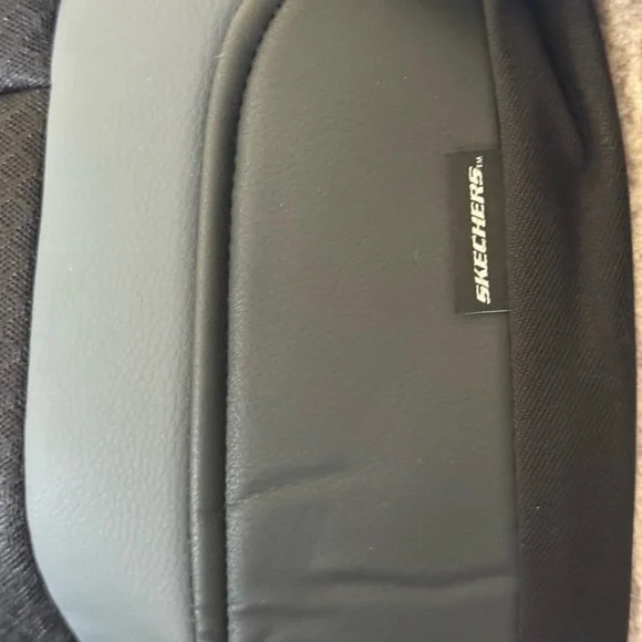 Skechers Memory Foam comfort Black Car Seat Covers Front Seats - Picture 5 of 6